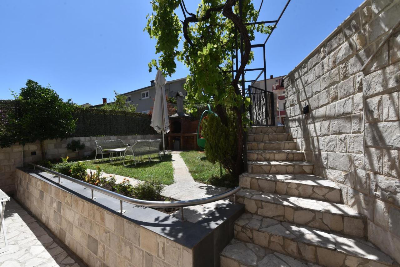 Buba Guest House Budva Exterior foto